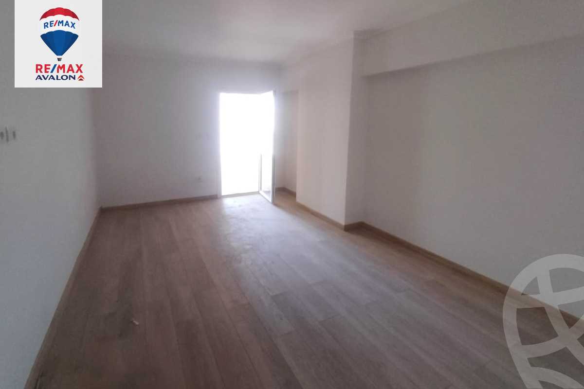 https://aqarmap.com.eg/en/listing/5501211-for-sale-alexandria-smouha-compounds-in-smouha-grand-view-complex-alexandria-for-investment