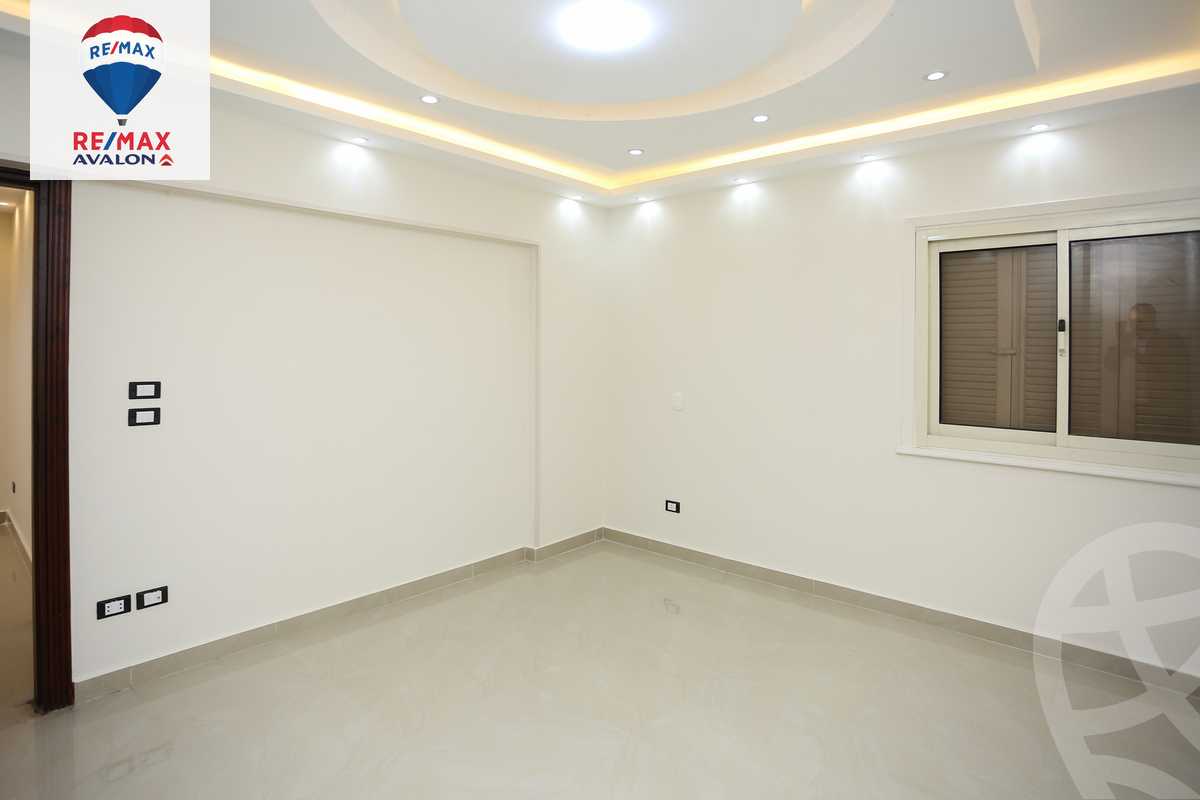 https://aqarmap.com.eg/en/listing/5521364-for-sale-alexandria-miami-mohammed-awad-gebreel-st