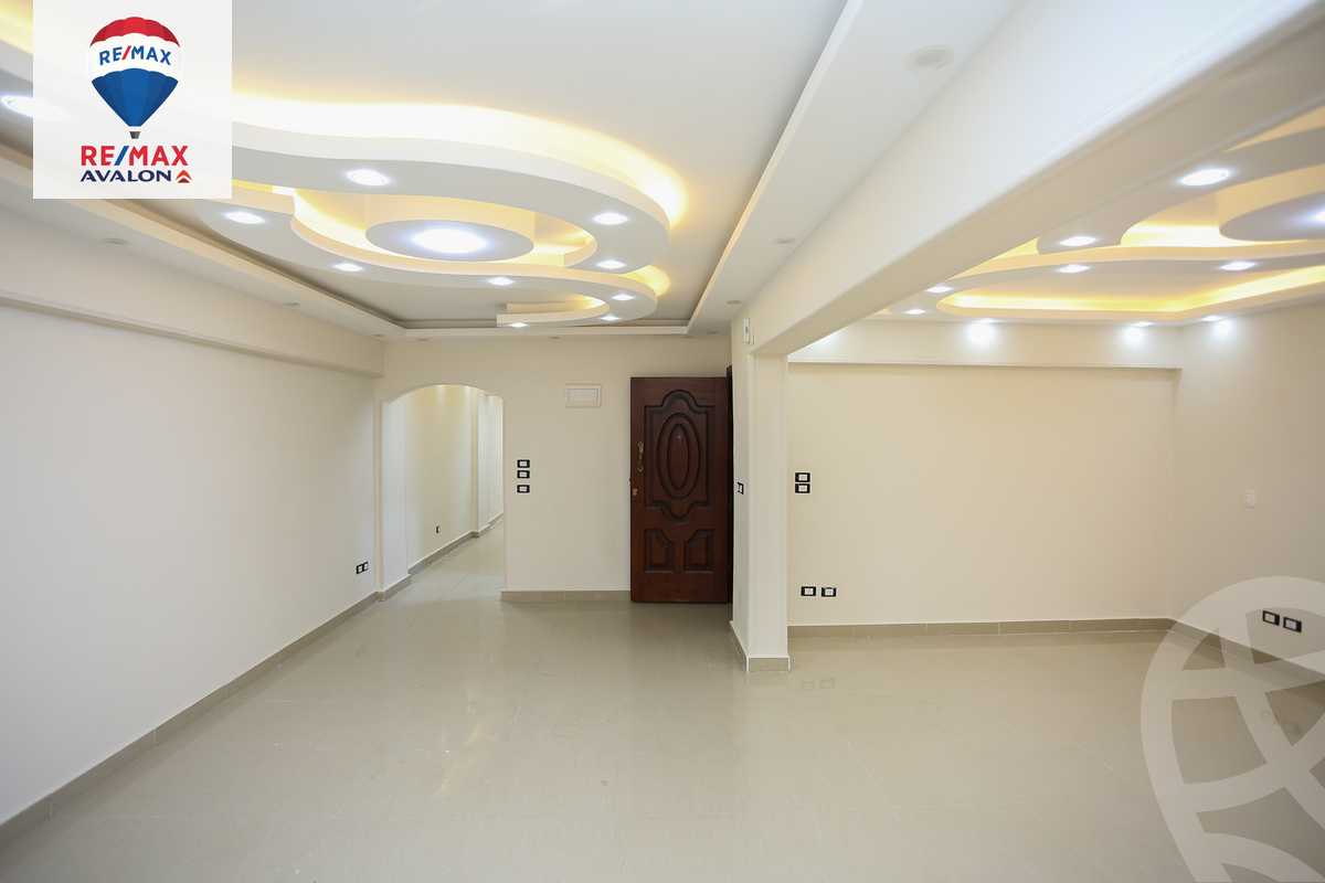 https://aqarmap.com.eg/en/listing/5521364-for-sale-alexandria-miami-mohammed-awad-gebreel-st