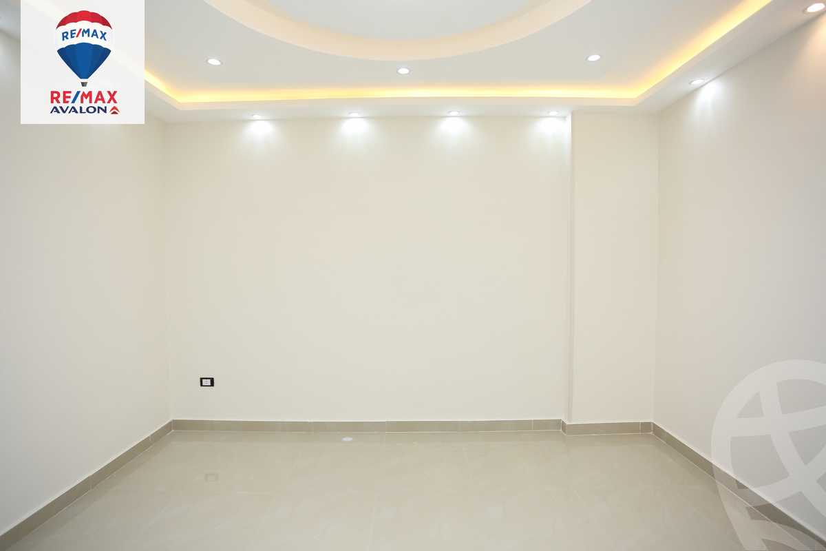 https://aqarmap.com.eg/en/listing/5521364-for-sale-alexandria-miami-mohammed-awad-gebreel-st