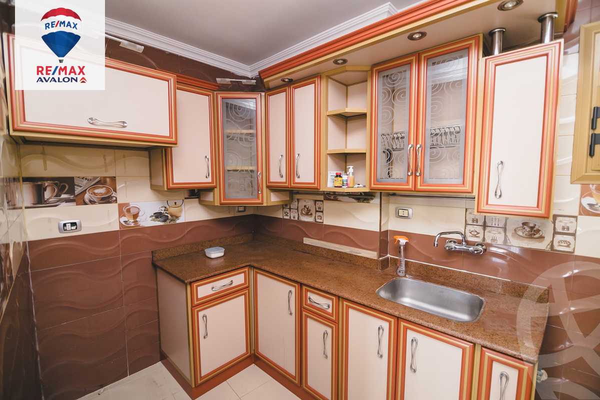 https://aqarmap.com.eg/ar/listing/5545018-for-sale-alexandria-sporting-abou-quer-st