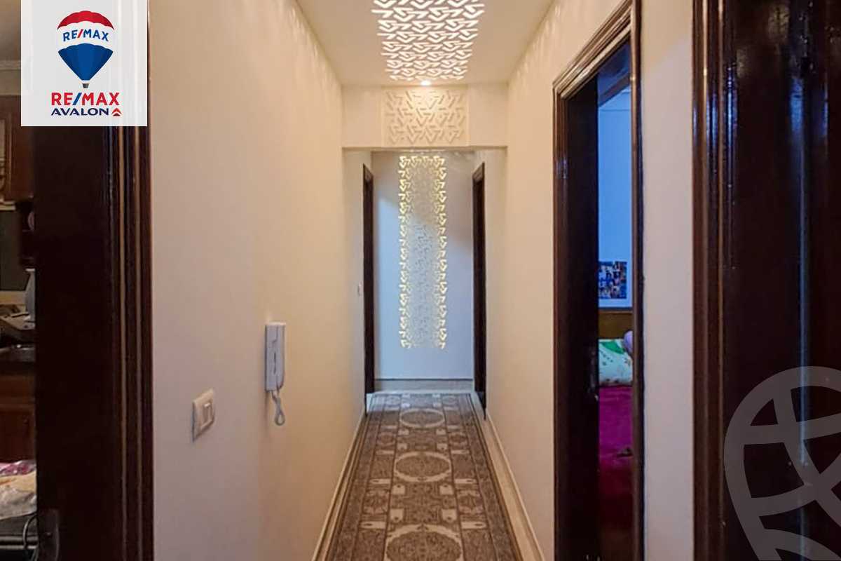https://aqarmap.com.eg/en/listing/5557230-for-sale-alexandria-zezenia-ibrahim-el-attar-st