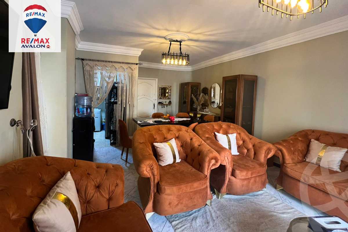 https://aqarmap.com.eg/en/listing/5579704-for-sale-alexandria-moharram-bey-hassan-pasha-elskandrany-st