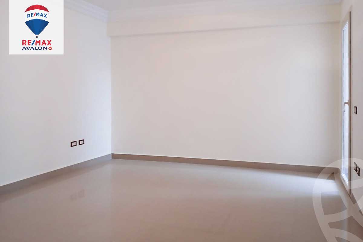https://aqarmap.com.eg/ar/listing/5593375-for-rent-alexandria-sydy-bshr-dr-saleh-hamdy-st
