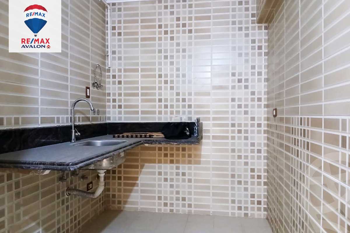 https://aqarmap.com.eg/ar/listing/5593375-for-rent-alexandria-sydy-bshr-dr-saleh-hamdy-st