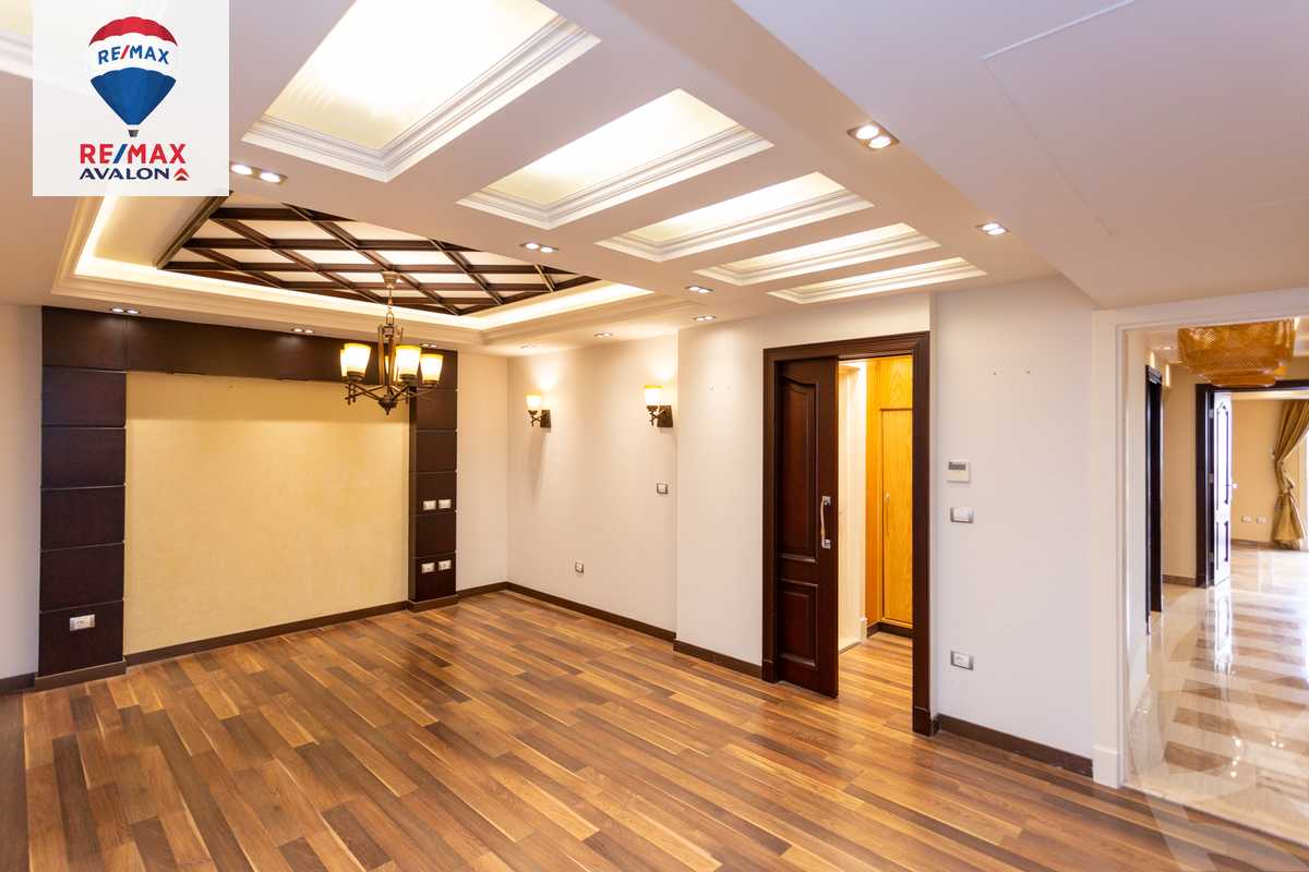 https://aqarmap.com.eg/en/listing/5597369-for-sale-alexandria-smouha-compounds-in-smouha-antoniadis-city-compound