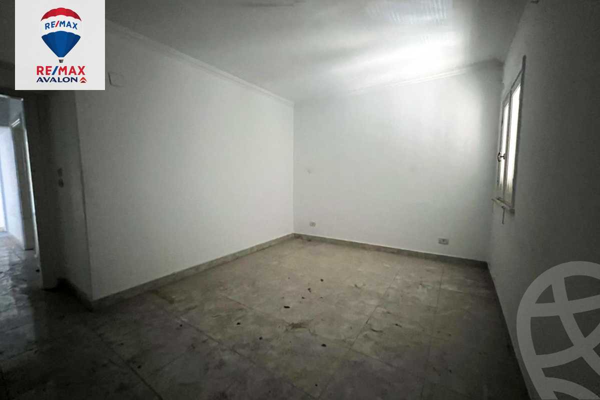 https://aqarmap.com.eg/ar/listing/5602981-for-sale-alexandria-roshdy-al-moaaskar-al-romani-st