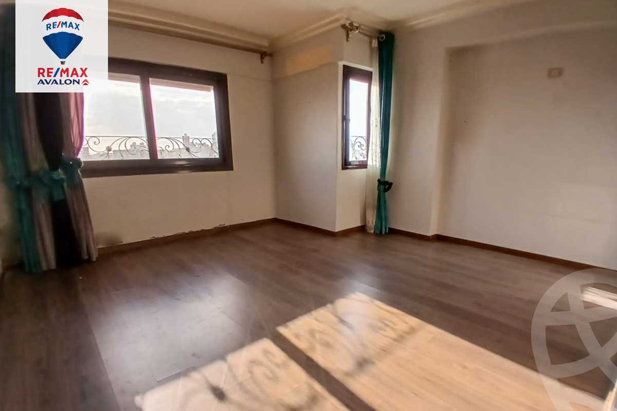 https://aqarmap.com.eg/en/listing/5627033-for-sale-alexandria-fleming-abd-el-fattah-el-taweel-st