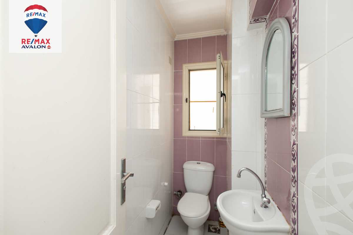 https://aqarmap.com.eg/en/listing/5641088-for-sale-alexandria-lm-mwr-lm-mwr-lshty-kornesh-el-maamoura-st