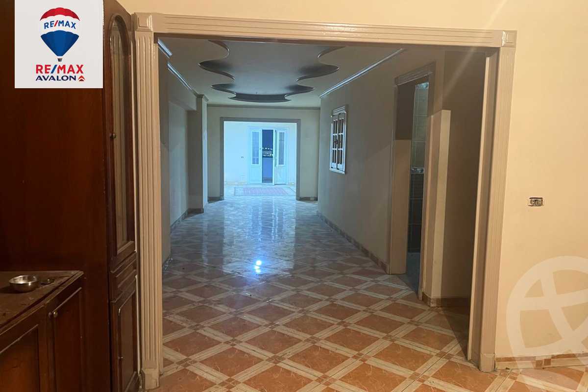https://aqarmap.com.eg/en/listing/5641322-for-sale-alexandria-moharram-bey-kanal-al-mahmoudeya-al-bahri-st