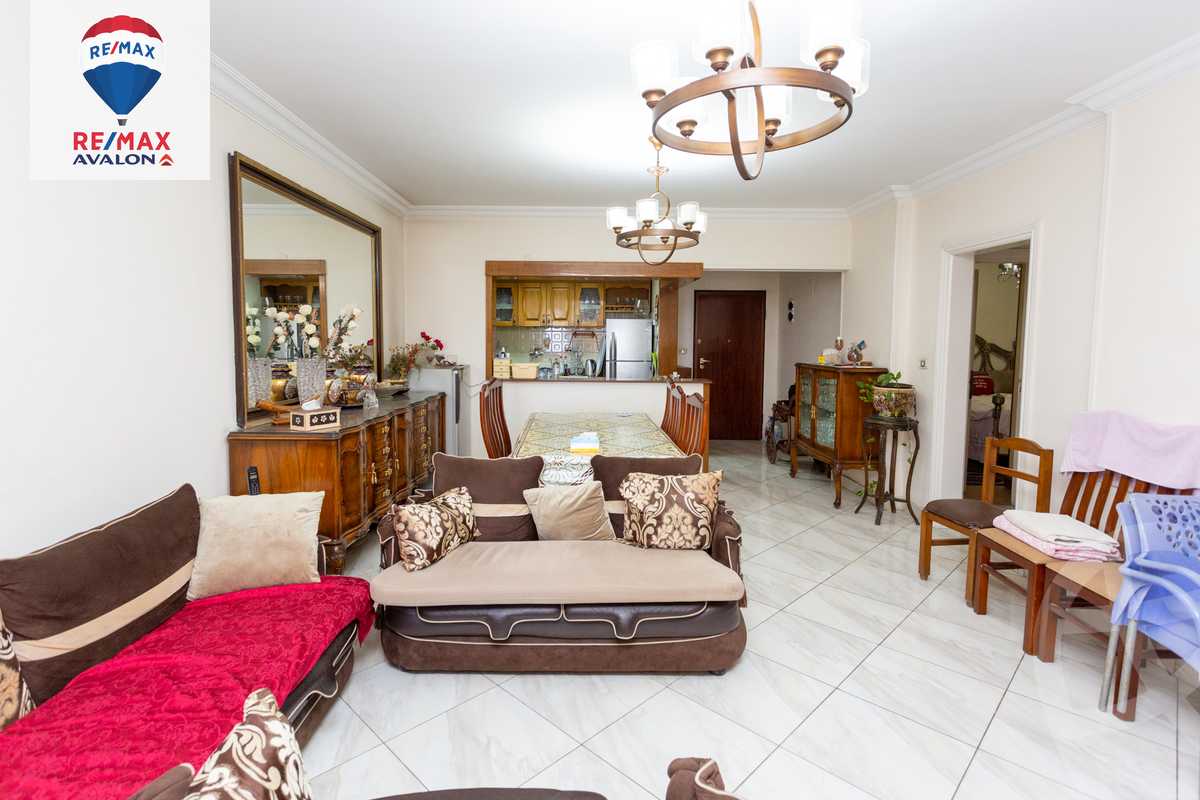 https://aqarmap.com.eg/en/listing/5646942-for-sale-alexandria-sidi-gaber-shr-sydy-jbr