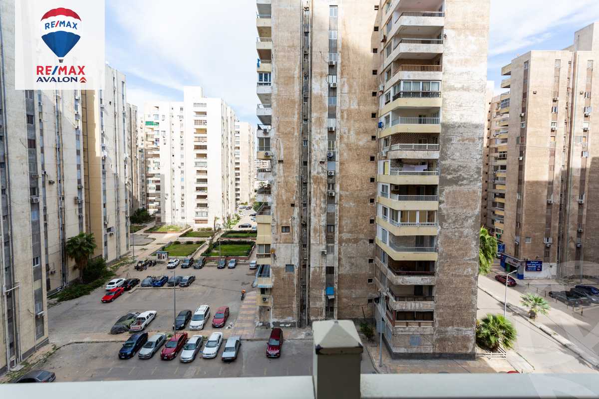 https://aqarmap.com.eg/en/listing/5646942-for-sale-alexandria-sidi-gaber-shr-sydy-jbr