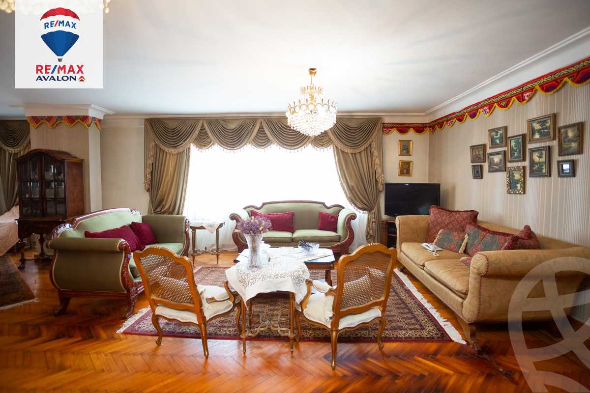 https://aqarmap.com.eg/ar/listing/5647056-for-sale-alexandria-glim