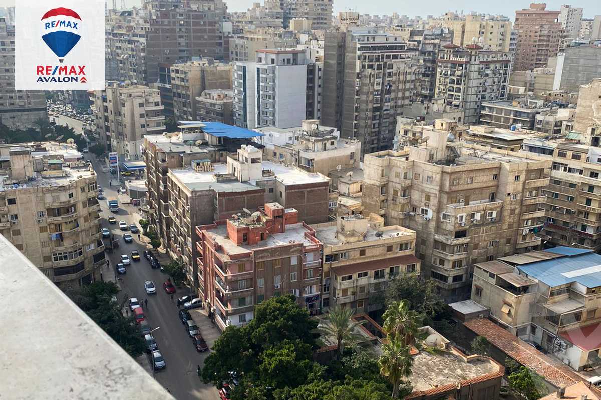 https://aqarmap.com.eg/ar/listing/5661648-for-sale-alexandria-bolekly-abou-quer-st