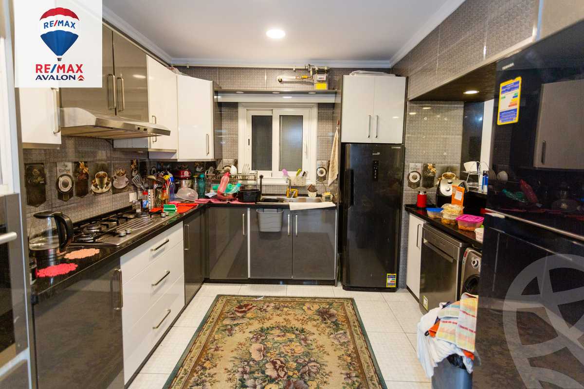 https://aqarmap.com.eg/ar/listing/5664518-for-sale-alexandria-lauran-shr-bw-qyr-tryq-lhry