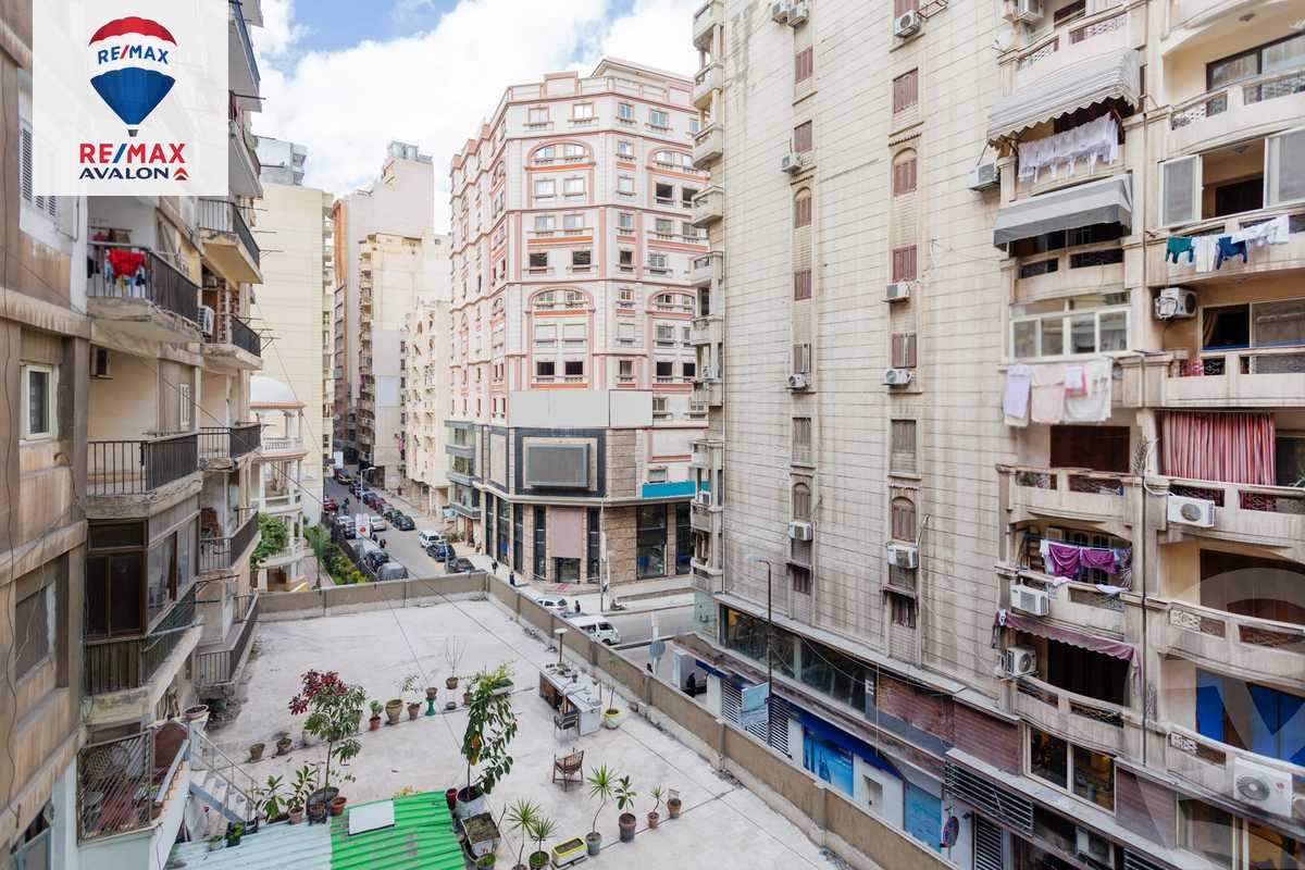 https://aqarmap.com.eg/ar/listing/5664518-for-sale-alexandria-lauran-shr-bw-qyr-tryq-lhry
