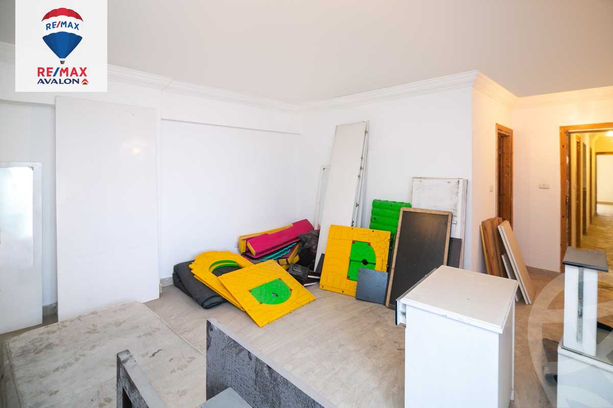 https://aqarmap.com.eg/en/listing/5664804-for-sale-alexandria-sn-styfnw-abd-el-salam-aref-st