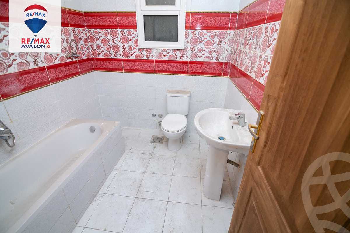 https://aqarmap.com.eg/en/listing/5664804-for-sale-alexandria-sn-styfnw-abd-el-salam-aref-st