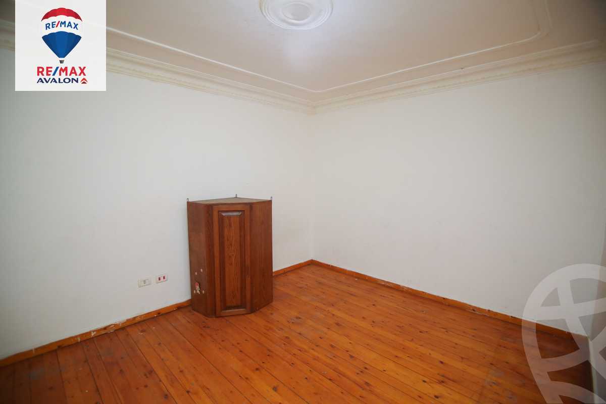 https://aqarmap.com.eg/ar/listing/5670902-for-sale-alexandria-ganaklis-shr-mrtdy-bsh