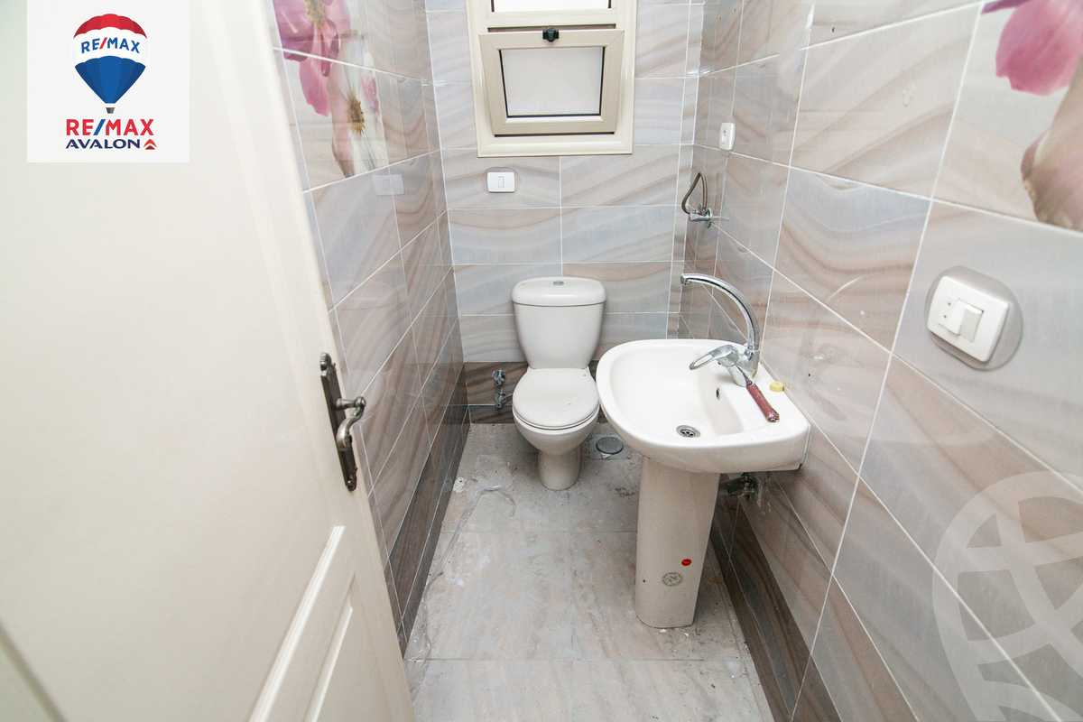 https://aqarmap.com.eg/ar/listing/5683724-for-sale-alexandria-kafr-abdo-sant-giyn-st