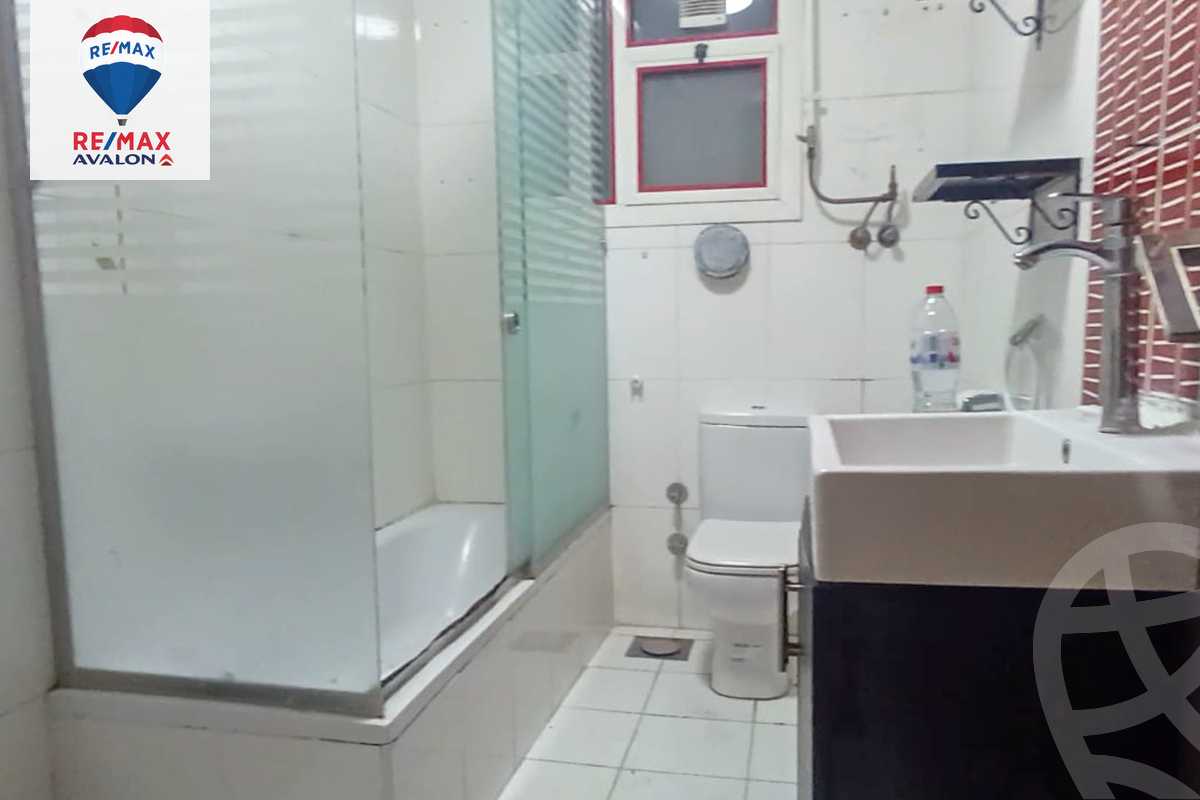 https://aqarmap.com.eg/ar/listing/5683752-for-sale-alexandria-zezenia-ibrahim-el-attar-st