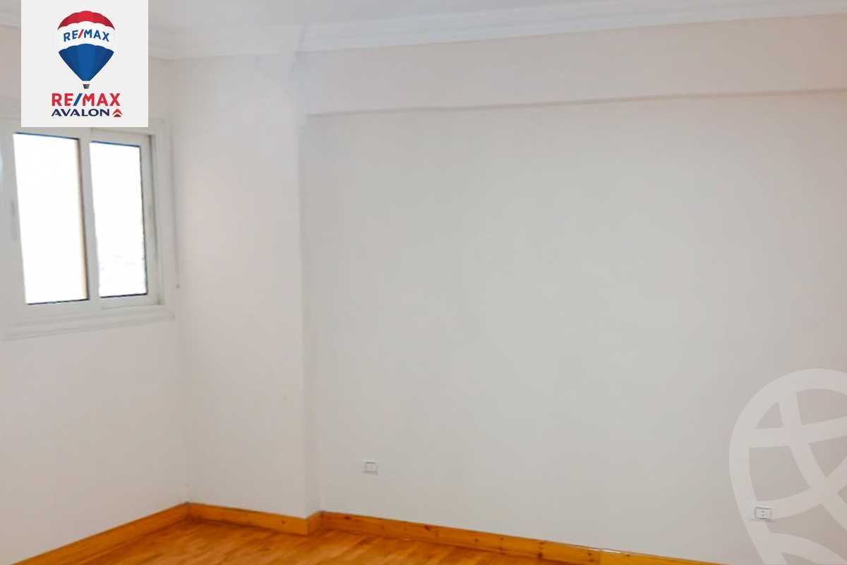 https://aqarmap.com.eg/en/listing/5683749-for-sale-alexandria-kafr-abdo-shr-lsyd-skyn-bnt-lhsyn