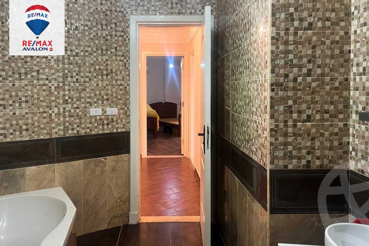https://aqarmap.com.eg/ar/listing/5685643-for-sale-alexandria-stanley-abd-el-aziz-fahmy-st
