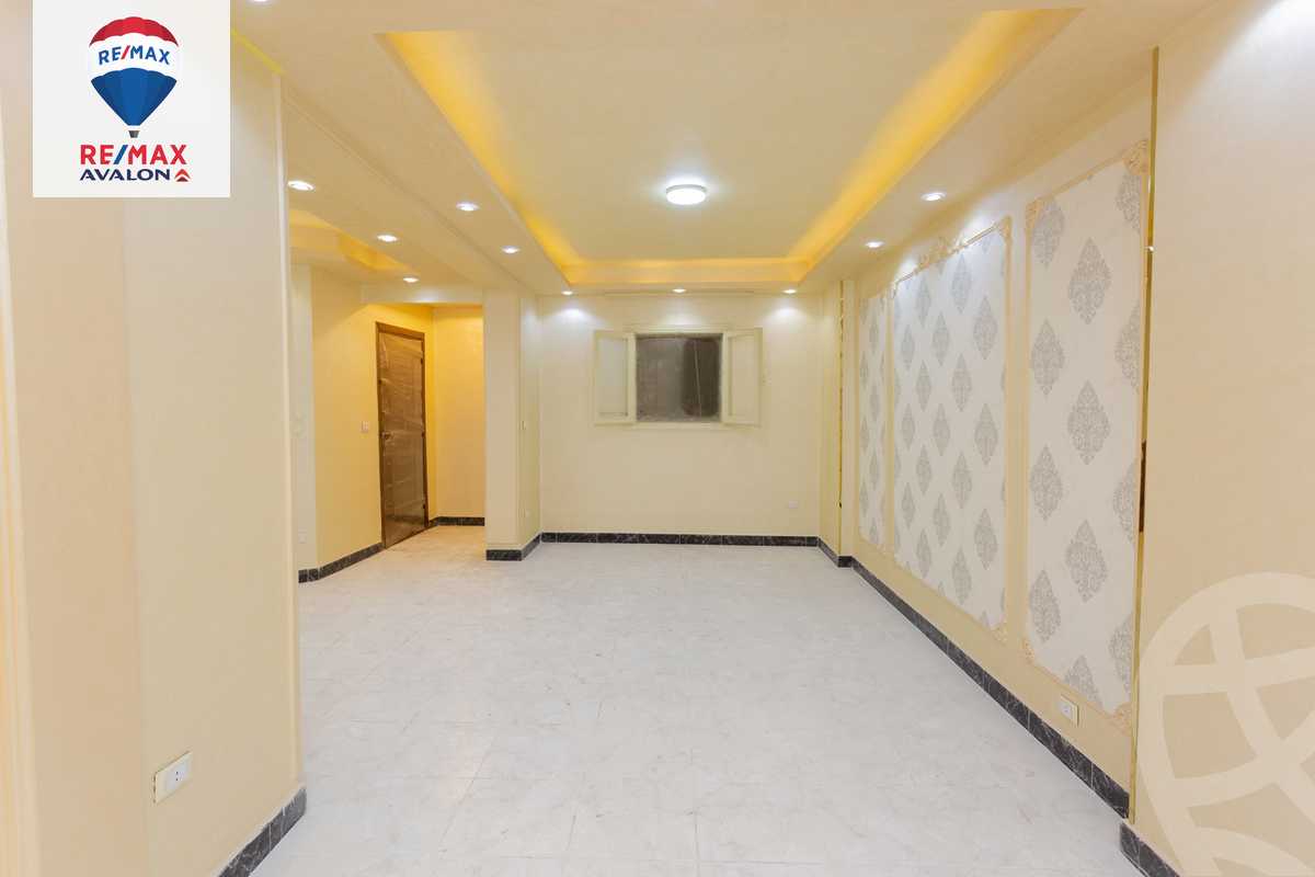 https://aqarmap.com.eg/ar/listing/5685768-for-sale-alexandria-miami-forty-five-st