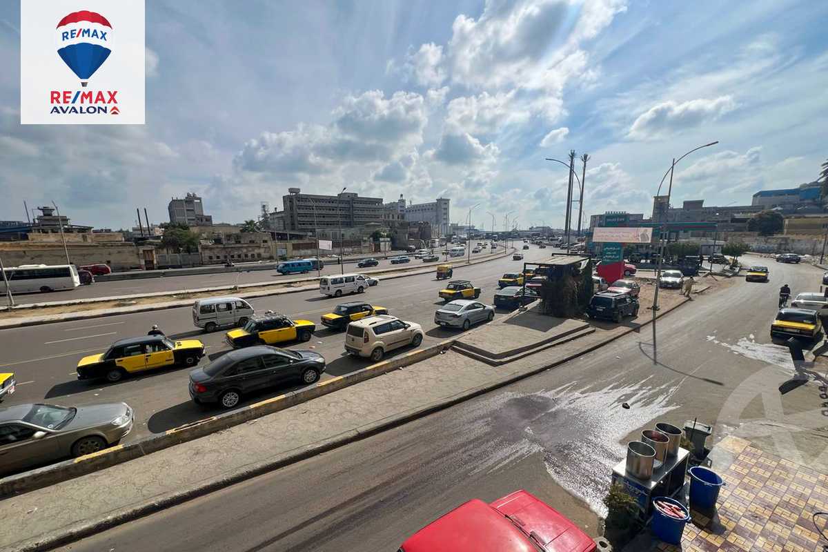 https://aqarmap.com.eg/ar/listing/5708547-for-sale-alexandria-moharram-bey-kanal-al-mahmoudeya-al-bahri-st