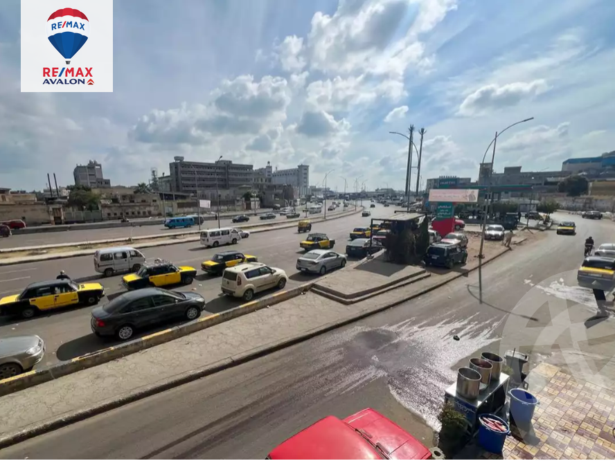 https://aqarmap.com.eg/ar/listing/5713744-for-sale-alexandria-moharram-bey-kanal-al-mahmoudeya-al-bahri-st