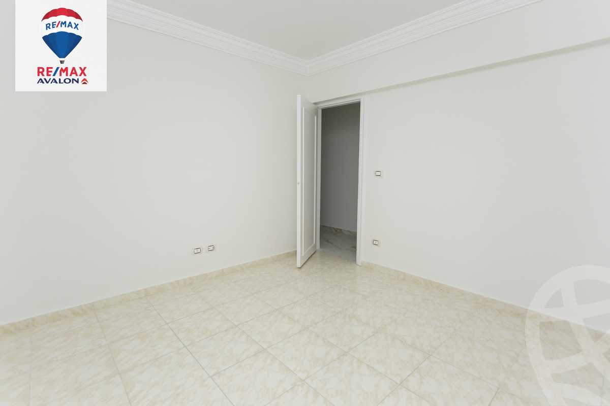 https://aqarmap.com.eg/en/listing/5730223-for-sale-alexandria-camp-cesar-kanoub-st