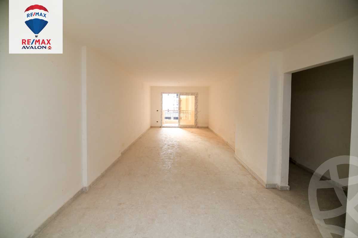 https://aqarmap.com.eg/en/listing/5740290-for-sale-alexandria-smouha-compounds-in-smouha-valore-smouha
