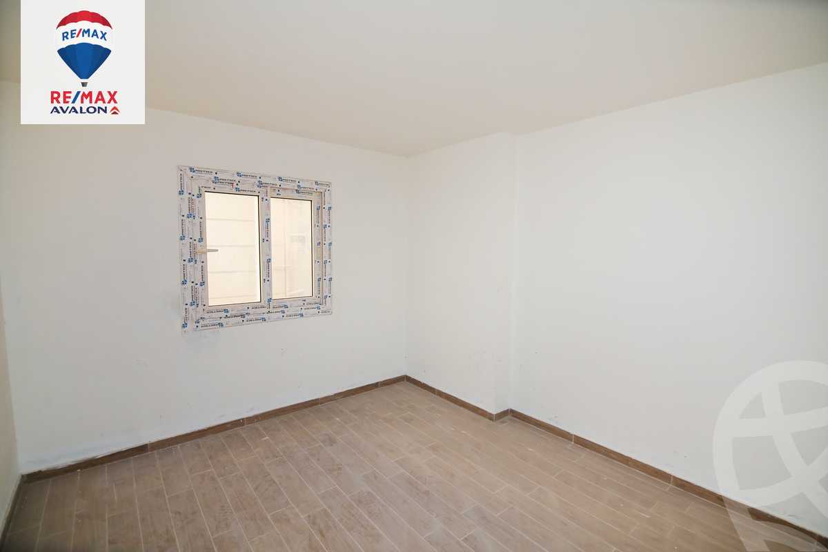 https://aqarmap.com.eg/en/listing/5740290-for-sale-alexandria-smouha-compounds-in-smouha-valore-smouha