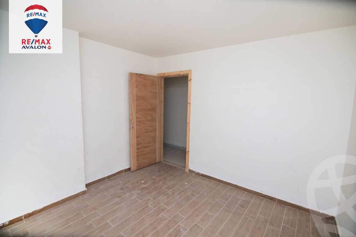 https://aqarmap.com.eg/en/listing/5740290-for-sale-alexandria-smouha-compounds-in-smouha-valore-smouha