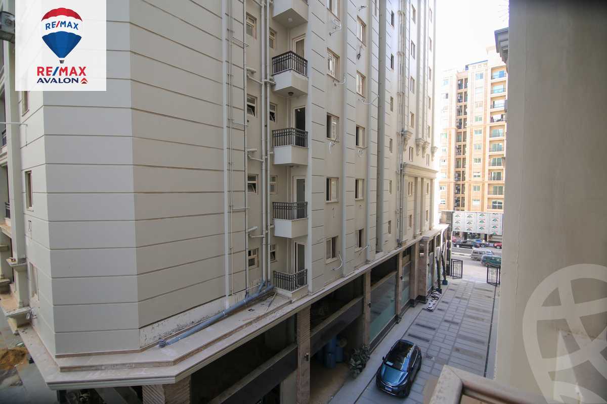 https://aqarmap.com.eg/en/listing/5740290-for-sale-alexandria-smouha-compounds-in-smouha-valore-smouha