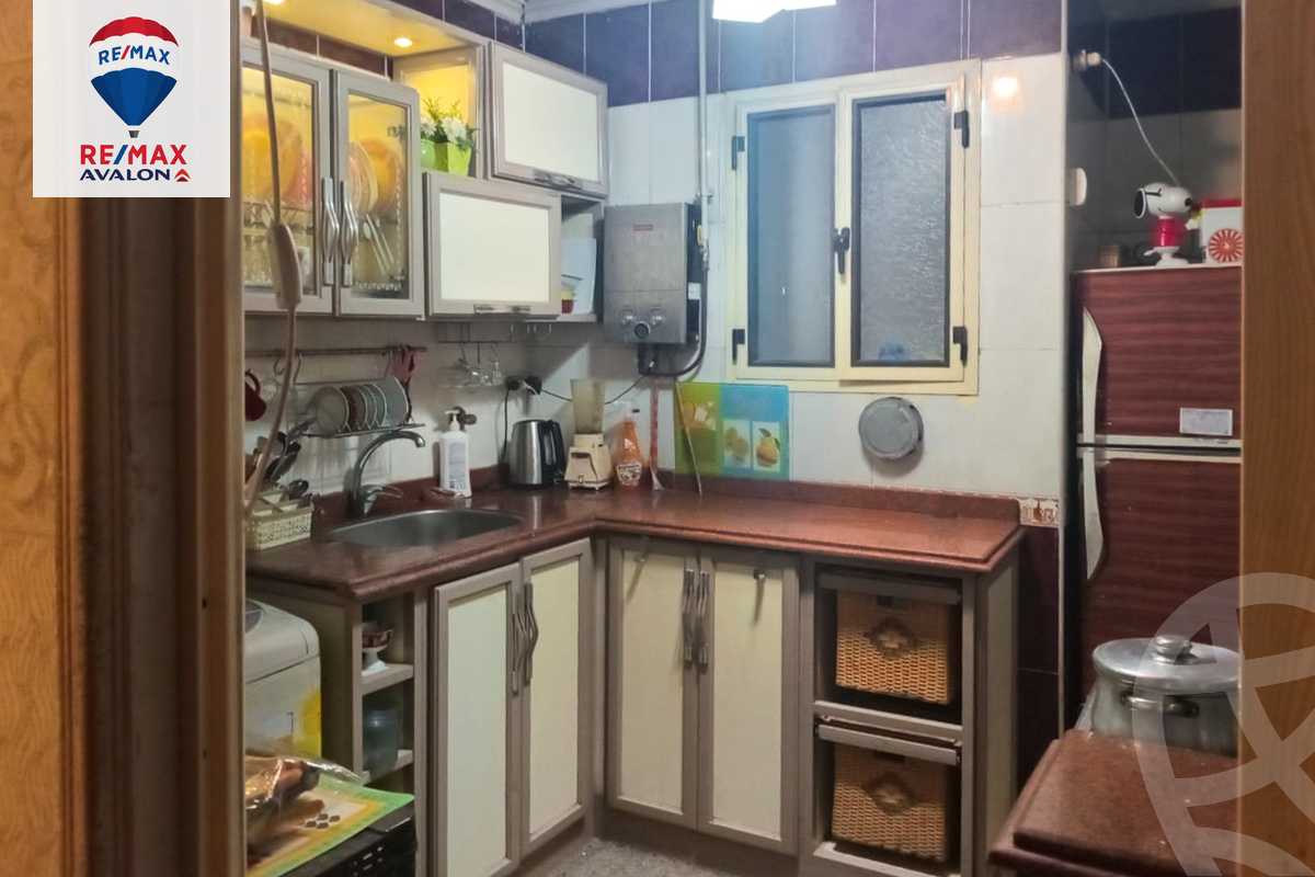 https://aqarmap.com.eg/ar/listing/5741244-for-sale-alexandria-sporting-abou-quer-st