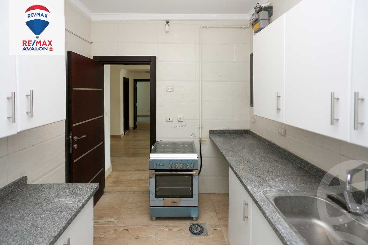 https://aqarmap.com.eg/ar/listing/5741896-for-rent-alexandria-stanley-el-geish-rd
