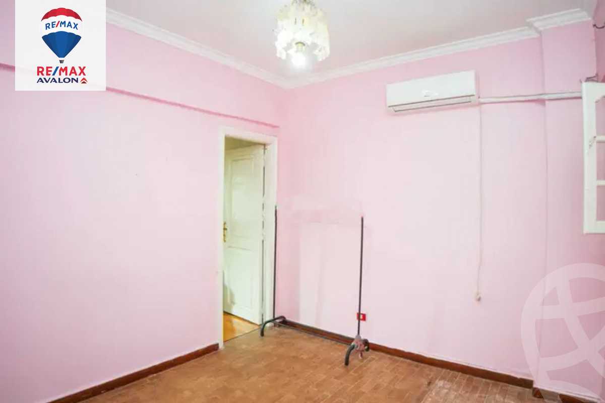 https://aqarmap.com.eg/ar/listing/5755880-for-sale-alexandria-smouha-tout-ankh-amoun-st