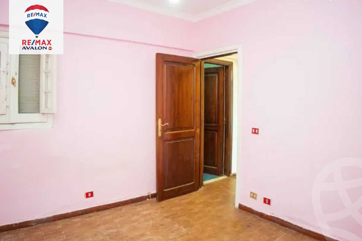 https://aqarmap.com.eg/ar/listing/5755880-for-sale-alexandria-smouha-tout-ankh-amoun-st