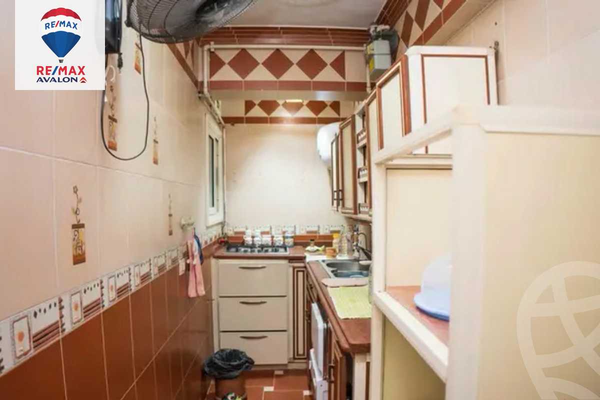 https://aqarmap.com.eg/ar/listing/5755880-for-sale-alexandria-smouha-tout-ankh-amoun-st
