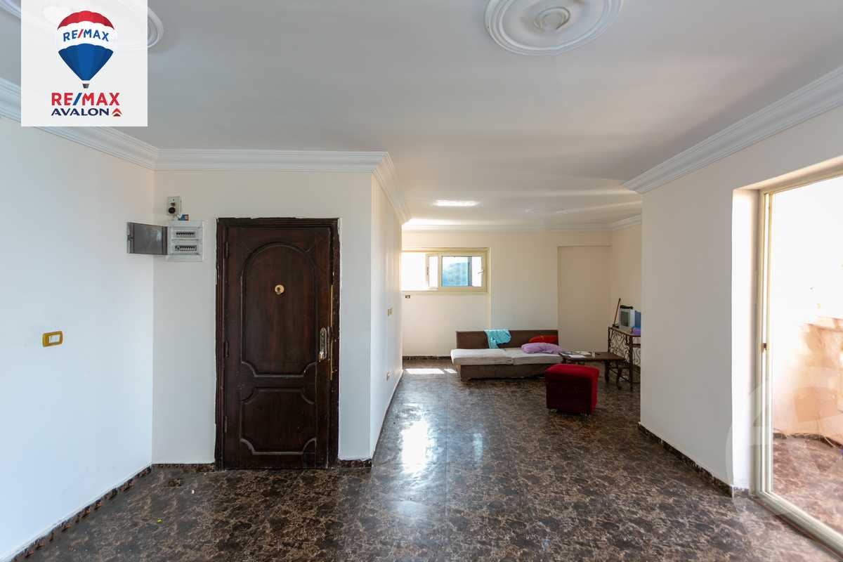 https://aqarmap.com.eg/en/listing/5774638-for-sale-alexandria-el-mandara-alex-el-mandara-bahri-sidi-kamal-st