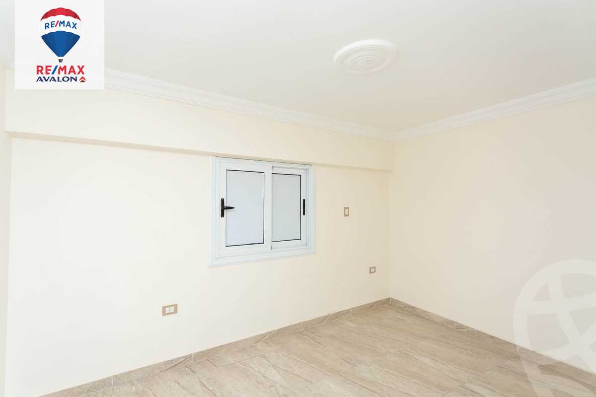 https://aqarmap.com.eg/en/listing/5788370-for-sale-alexandria-bolekly-ibrahim-rady-st