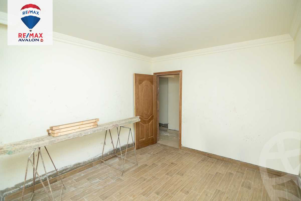 https://aqarmap.com.eg/en/listing/5788580-for-sale-alexandria-sn-styfnw-abd-el-salam-aref-st