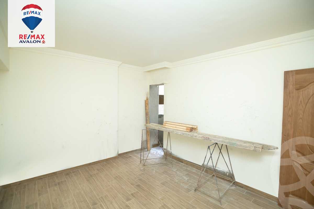 https://aqarmap.com.eg/en/listing/5788711-for-sale-alexandria-sn-styfnw-abd-el-salam-aref-st