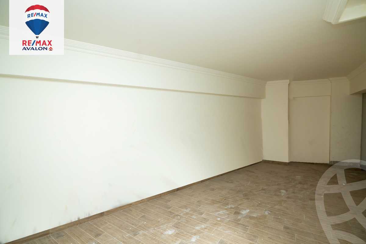 https://aqarmap.com.eg/en/listing/5788711-for-sale-alexandria-sn-styfnw-abd-el-salam-aref-st