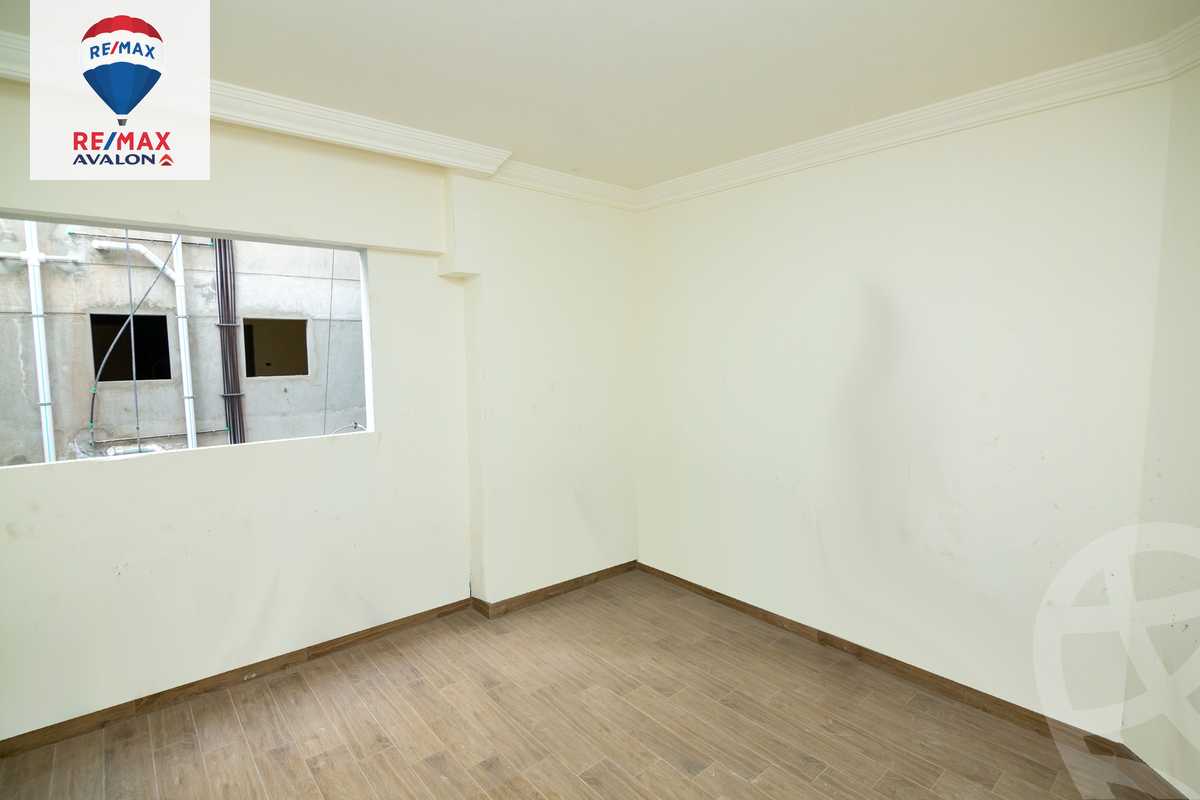 https://aqarmap.com.eg/en/listing/5788711-for-sale-alexandria-sn-styfnw-abd-el-salam-aref-st