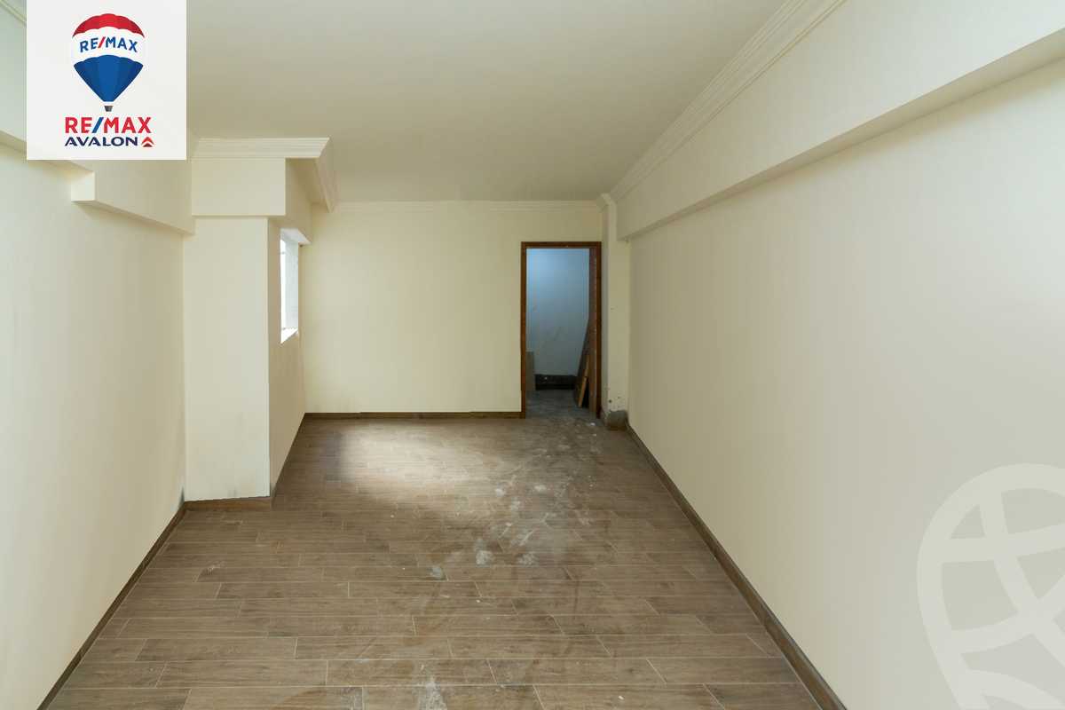 https://aqarmap.com.eg/en/listing/5788711-for-sale-alexandria-sn-styfnw-abd-el-salam-aref-st