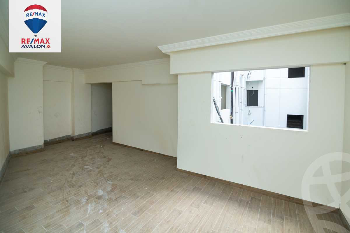 https://aqarmap.com.eg/en/listing/5788711-for-sale-alexandria-sn-styfnw-abd-el-salam-aref-st