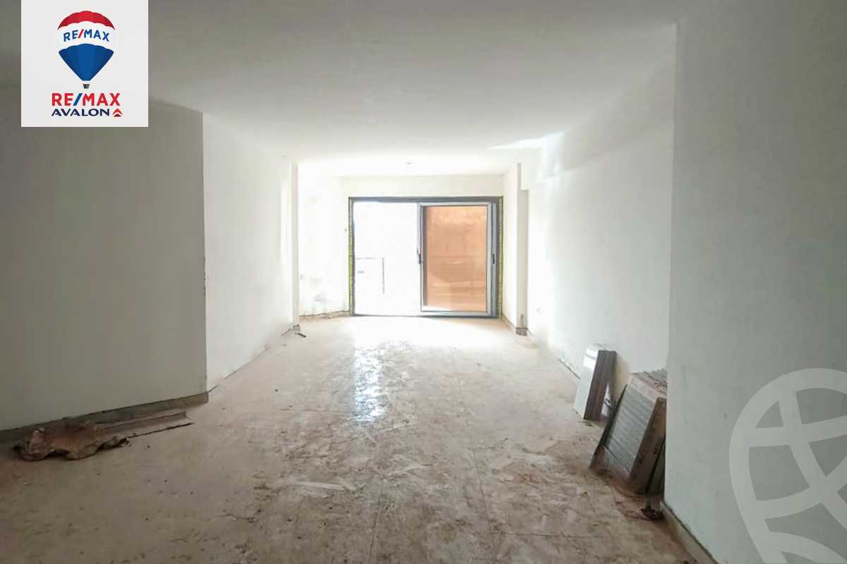 https://aqarmap.com.eg/ar/listing/5800797-for-sale-alexandria-smouha-compounds-in-smouha-valore-antoniadis-compound-el-ghonimy