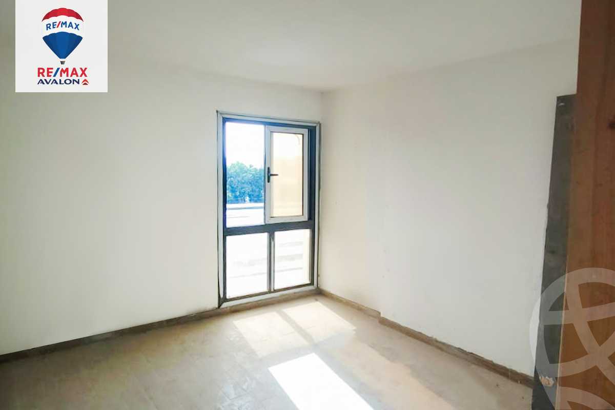 https://aqarmap.com.eg/ar/listing/5800797-for-sale-alexandria-smouha-compounds-in-smouha-valore-antoniadis-compound-el-ghonimy